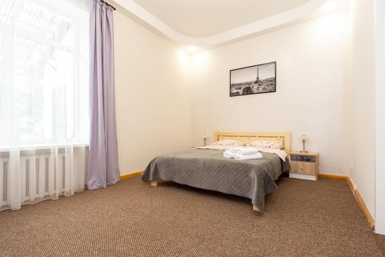 Apartment Center Of Odessa Luaran gambar